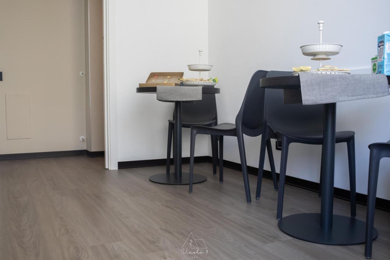 Vicolo 5 Bed and Breakfast Salerno Buitenkant foto