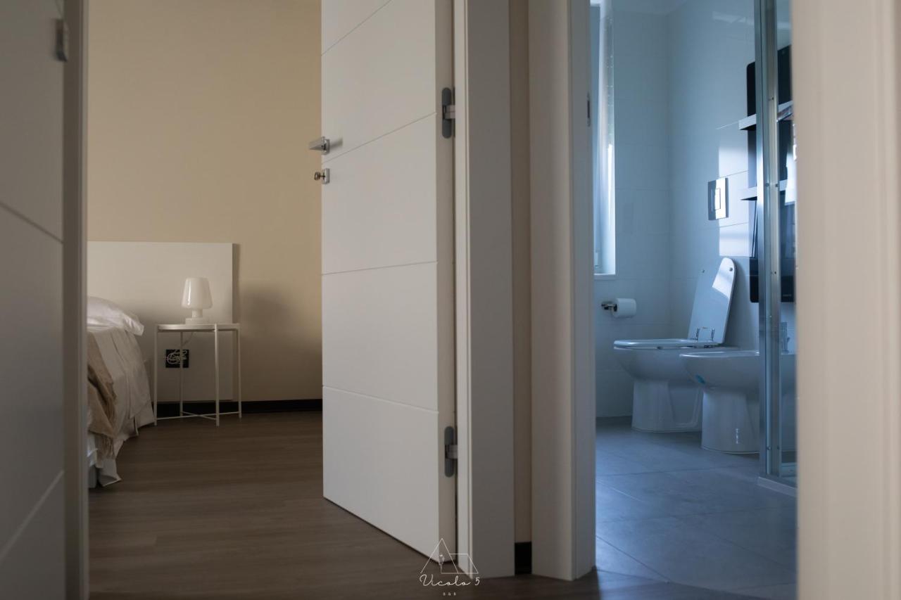 Vicolo 5 Bed and Breakfast Salerno Buitenkant foto